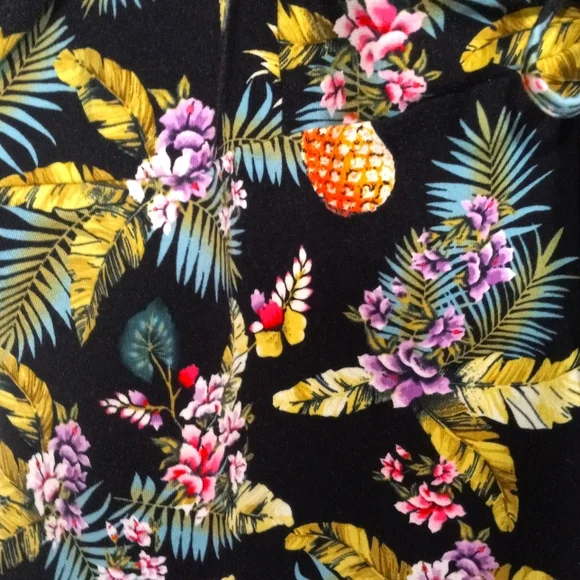🧁B2G1🧁 Forever 21 + Black Bodycon Dress with Tropical Floral Fruit Print - Picture 4 of 7